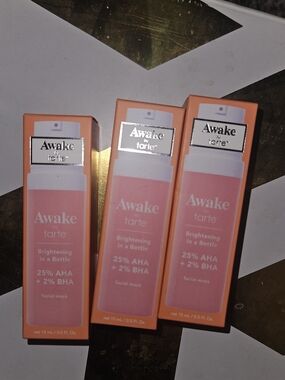 One Tarte Awake Brightening Facial Mask